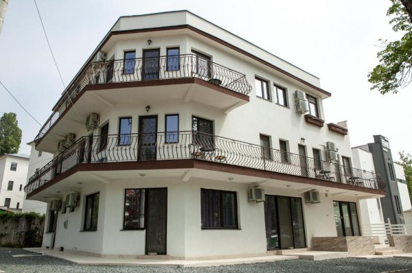 Vila Flora Eforie Nord